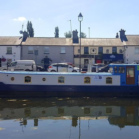 Roisin Dubh Houseboat Ξενοδοχείο Sallins Εξωτερικό φωτογραφία